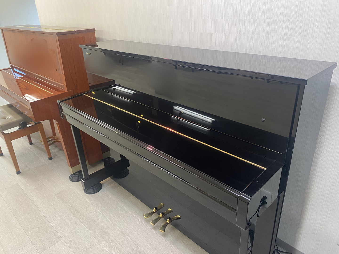 アップライトピアノ画像